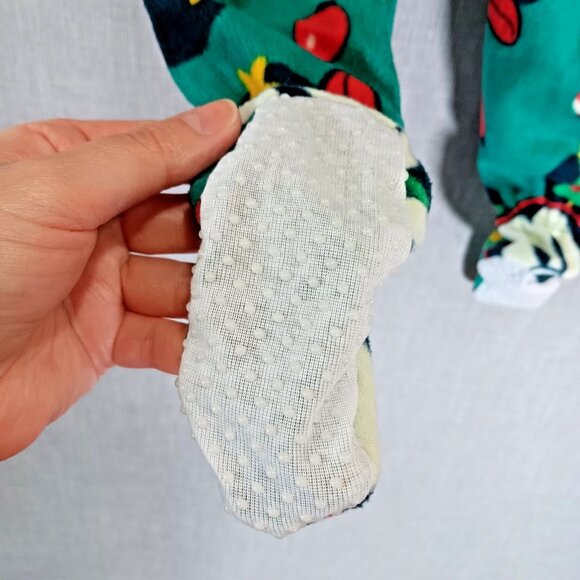 NWT Disney 12 Months One-Piece pajamas Christmas Zip front Mickey Minnie Mouse - Picture 4 of 6